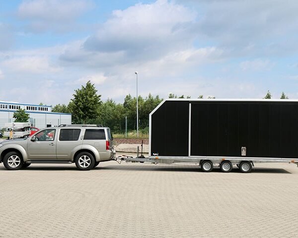 Vezeko remolque de coche Cargo Race Master 230x550 cm Altura: 210 cm 3,5 toneladas | E-winch